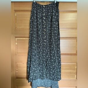 Ditsy Floral Button Front Maxi Skirt